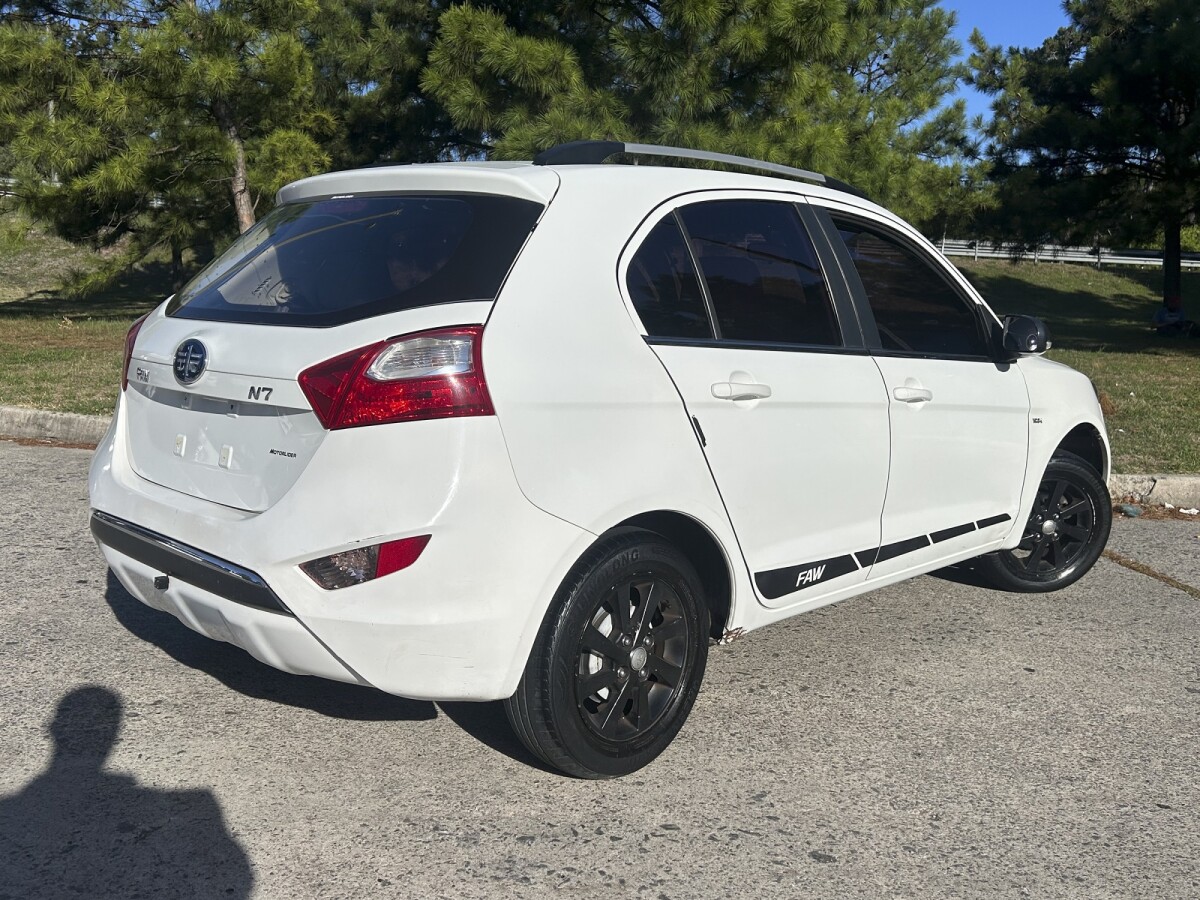 FAW N7 1.0 Extra Full| Permuta / Financia FAW N7 1.0 Extra Full| Permuta / Financia
