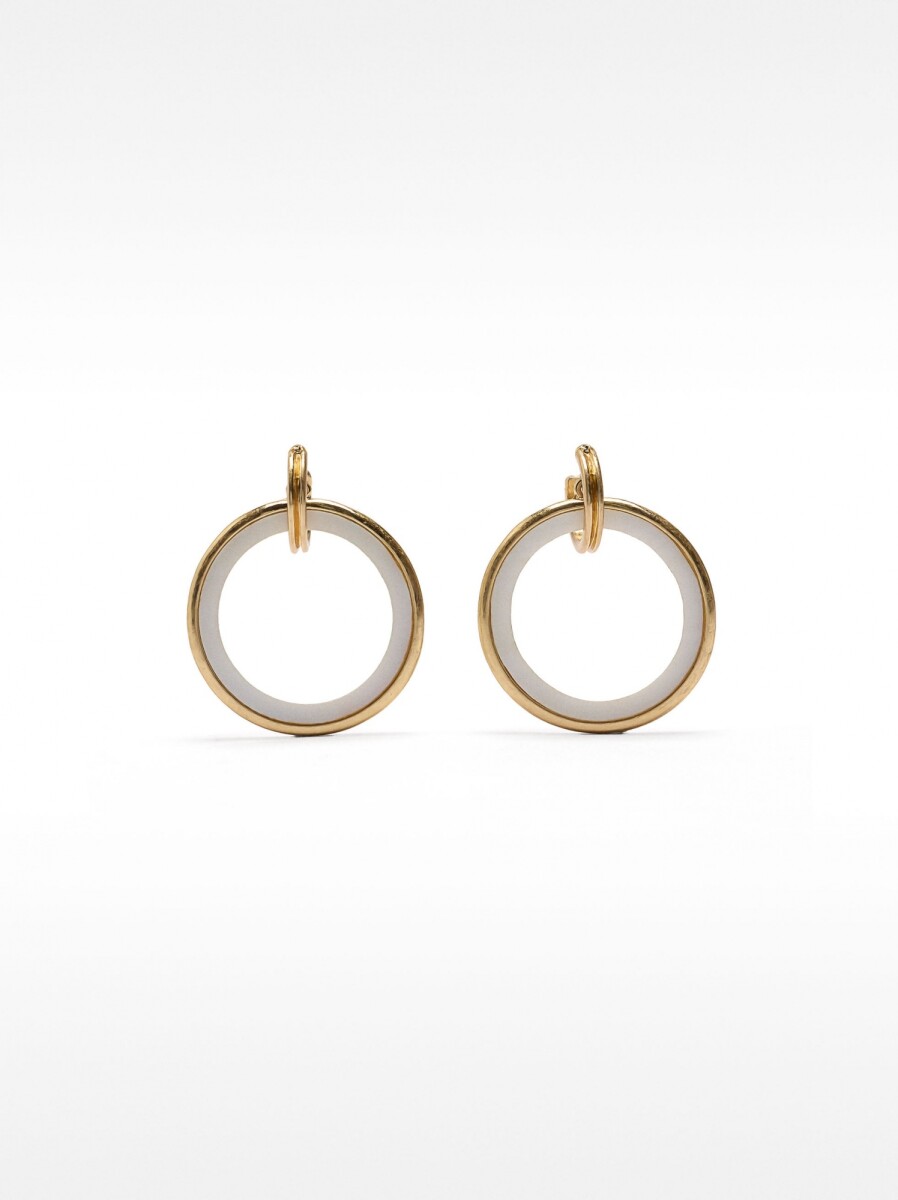 Pendientes De Aro Con Conchas - blanco 