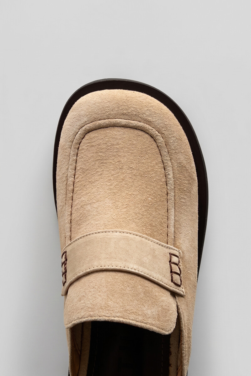 Conar Beige
