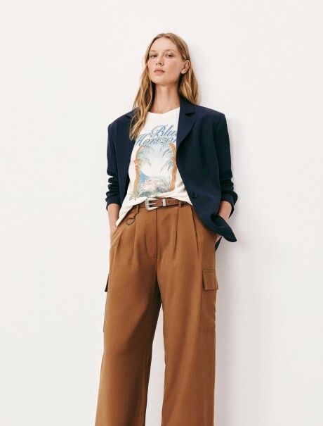 CAMISETA CON ESTAMPA MODELO OVERSIZE BEIGE