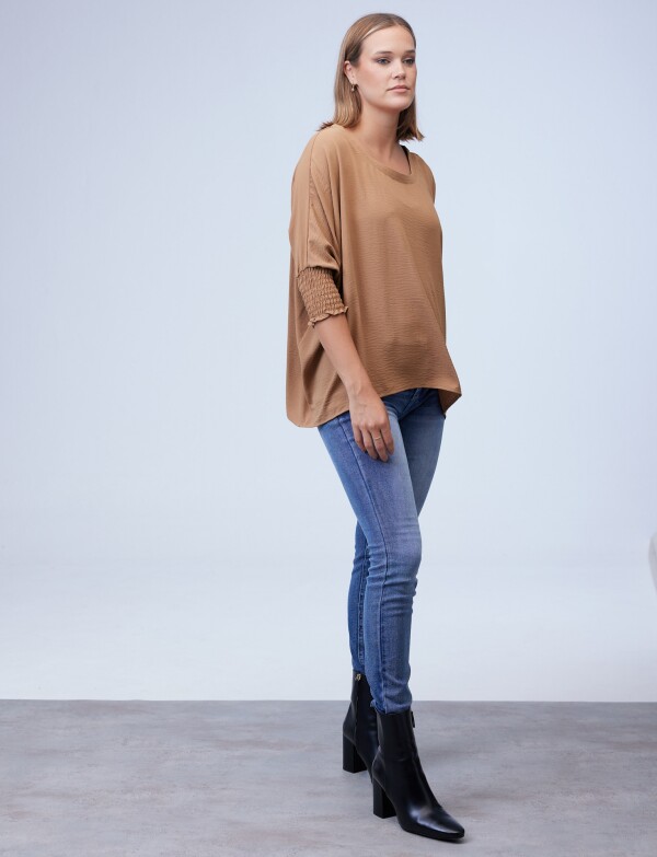 Blusa Oversized TOSTADO