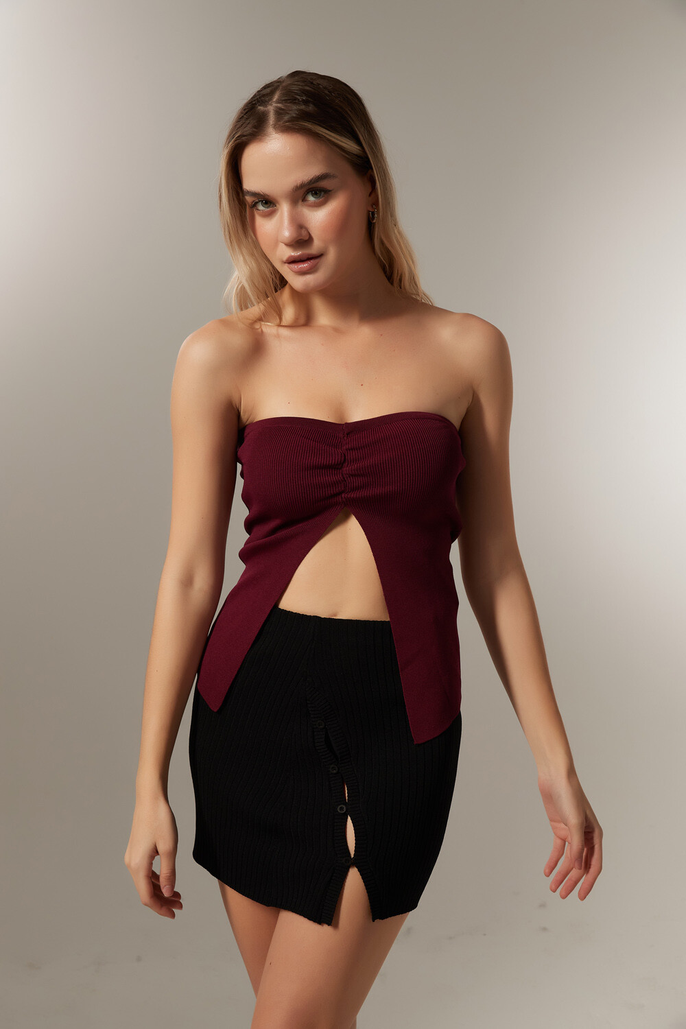 Tops Kartun Bordeaux Oscuro