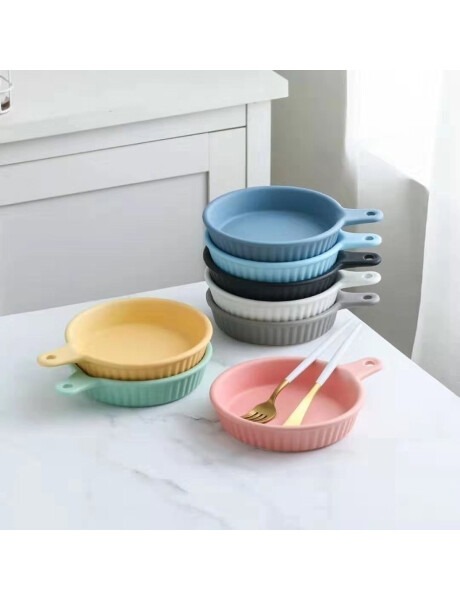 PLATO FACETADO C/MGO CERAMIC 22x17x5CM BEIGE MATE PLATO FACETADO C/MGO CERAMIC 22x17x5CM BEIGE MATE