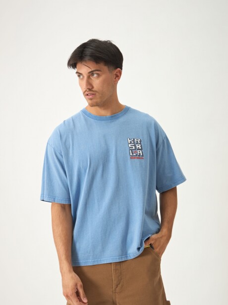 REMERA THE BEACH AZUL