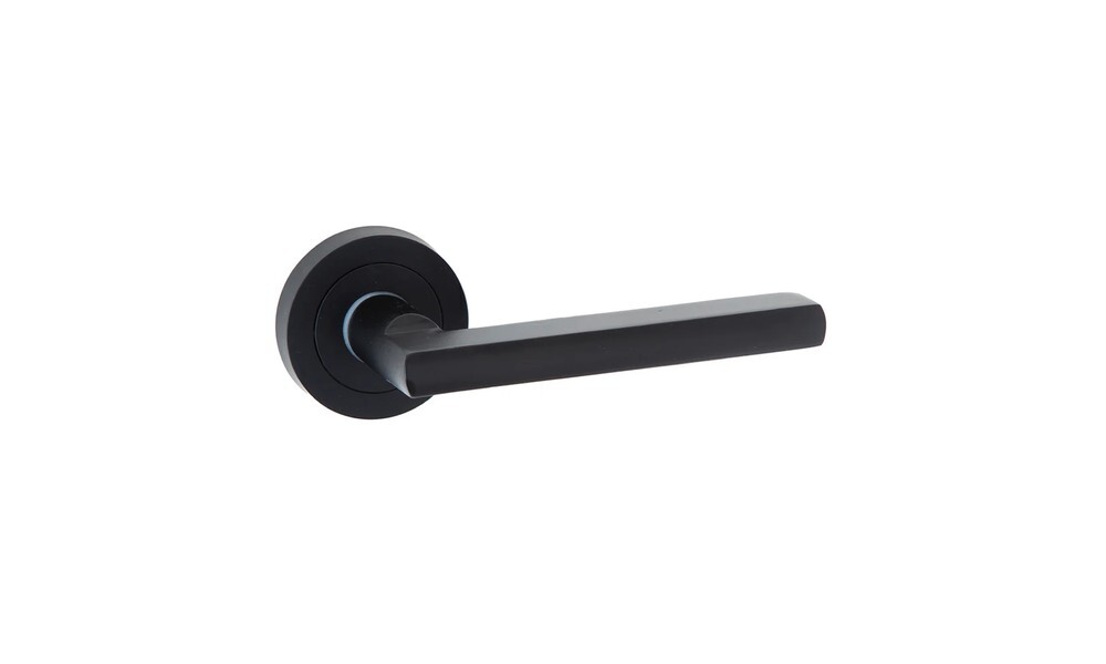 Manija para puerta R-530A/N negro mate Manija Para Puerta R-530a/n Negro Mate