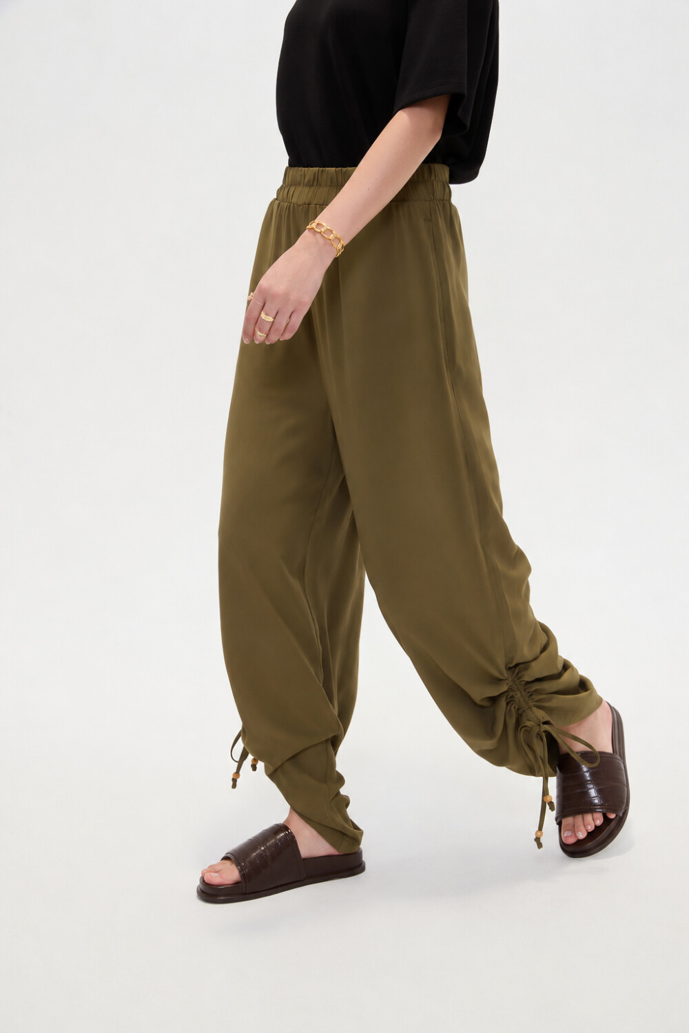 Pantalon Jilow Verde Oliva