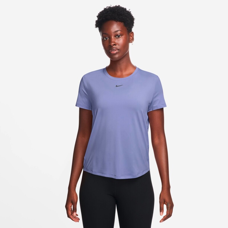Remera Nike One Classic de Mujer Morado