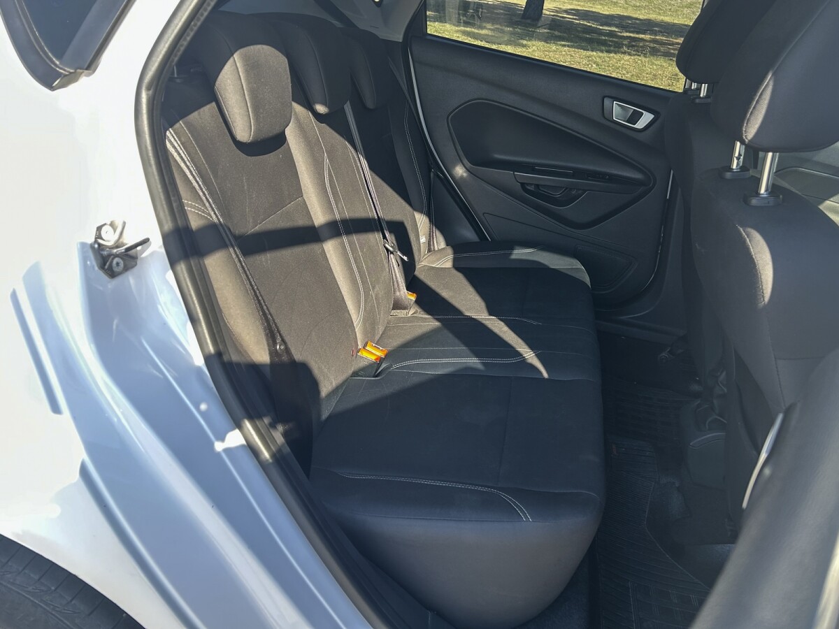 Ford Fiesta S 1.6 Extra Full | Permuta / Financia Ford Fiesta S 1.6 Extra Full | Permuta / Financia