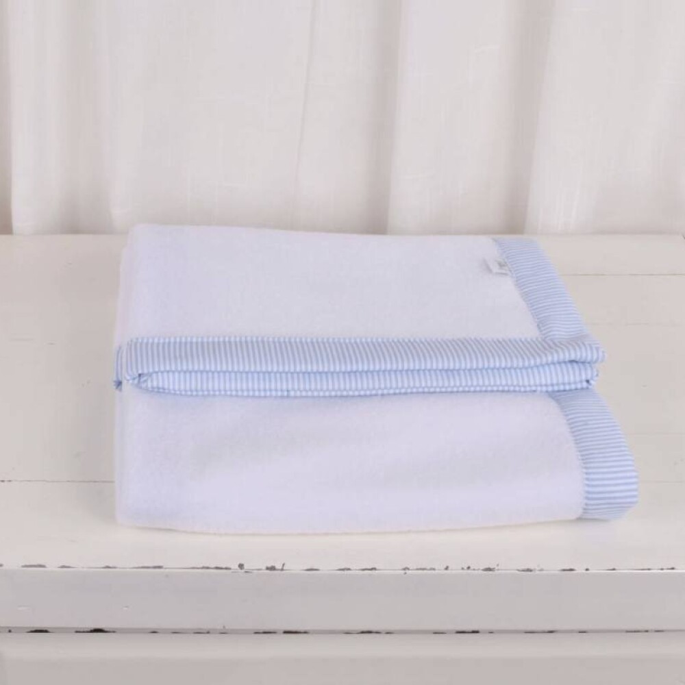 Manta para bebe 80x90 - Pilar Celeste