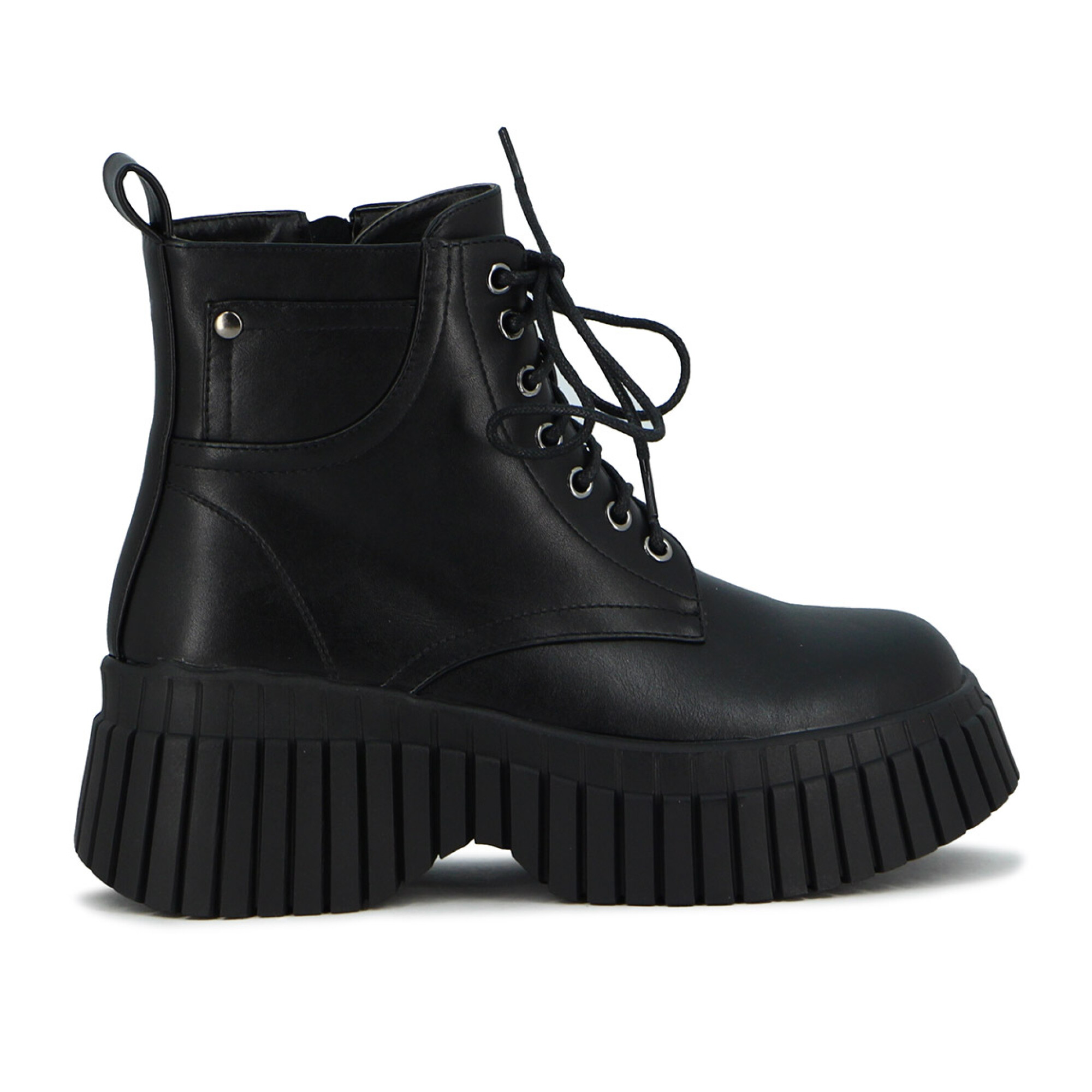 Bota Mujer Darkness Acordonada - Negro — Macri