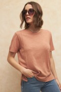 REMERA DINAMARCA Canela