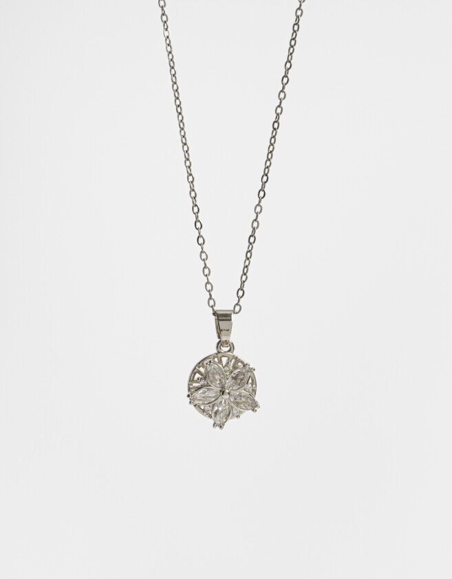 Cadena Corta con Dije Premium Gold Collar De Acero Inoxidable - Plateado