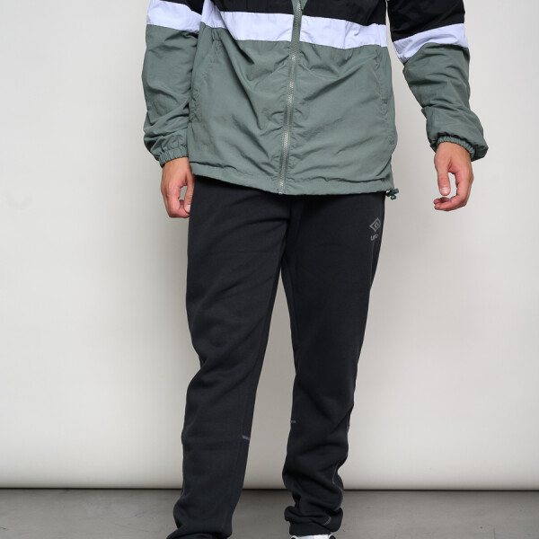 PANTALÓN LIMIT Umbro Hombre 002