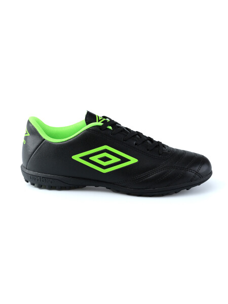 Calzado Classic II TF Umbro Hombre 02v