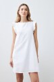 Vestido de lino con vivo metálico blanco