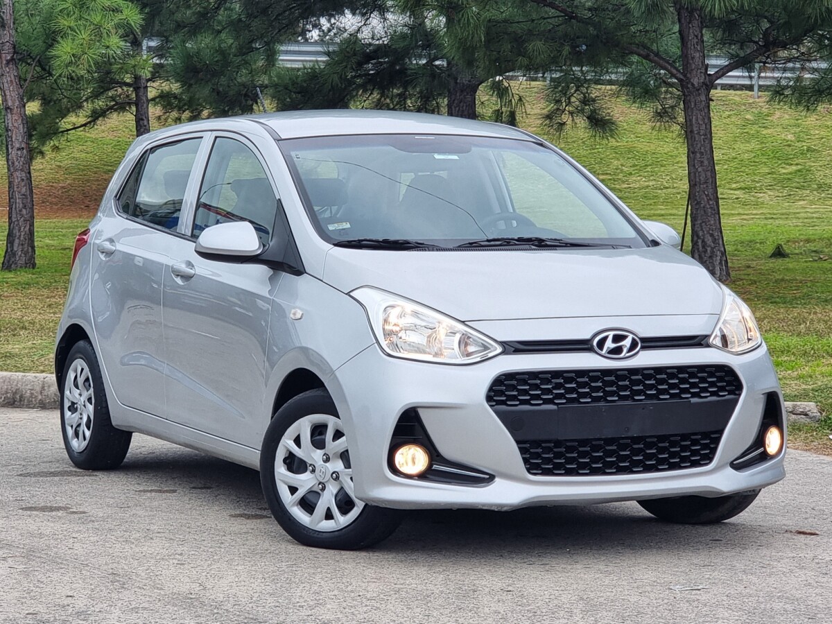 Hyundai Grand i10 EXCELENTE ESTADO! | Permuta / Financia Hyundai Grand i10 EXCELENTE ESTADO! | Permuta / Financia