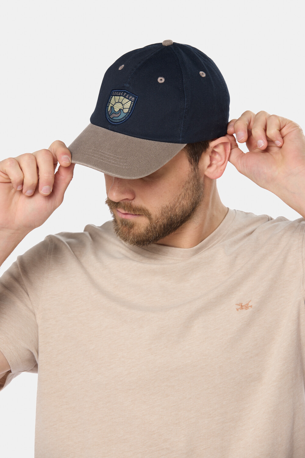 GORRO VISERA DE LONA CON PARCHE TEJIDO Azul