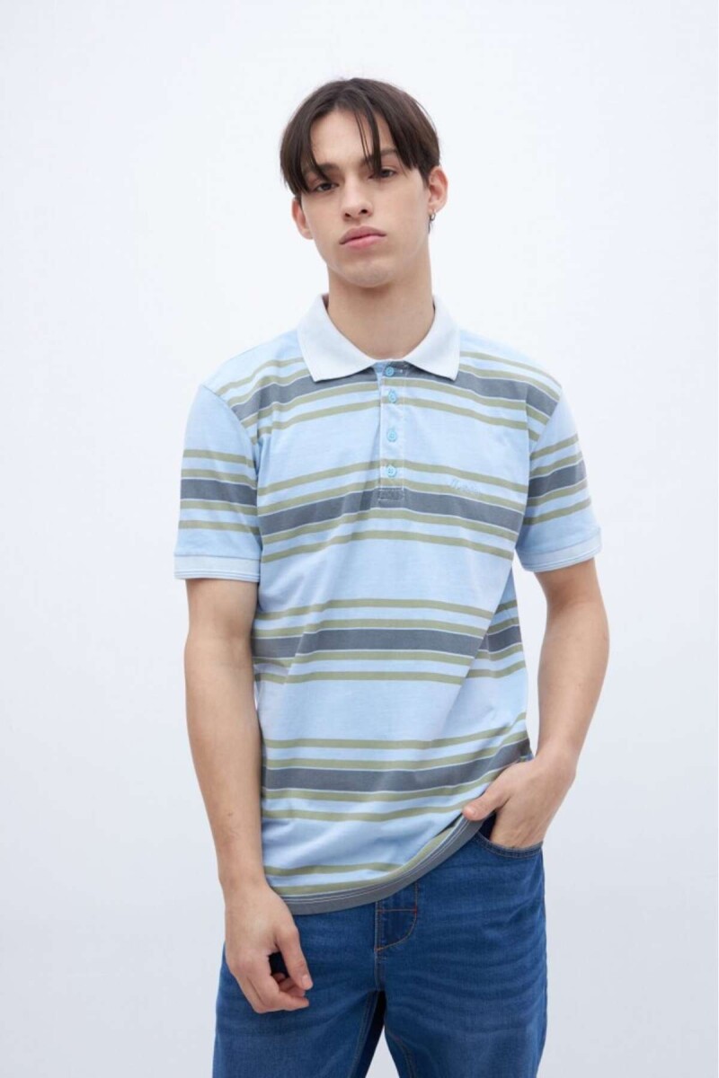 Remera polo Casper - Celeste 