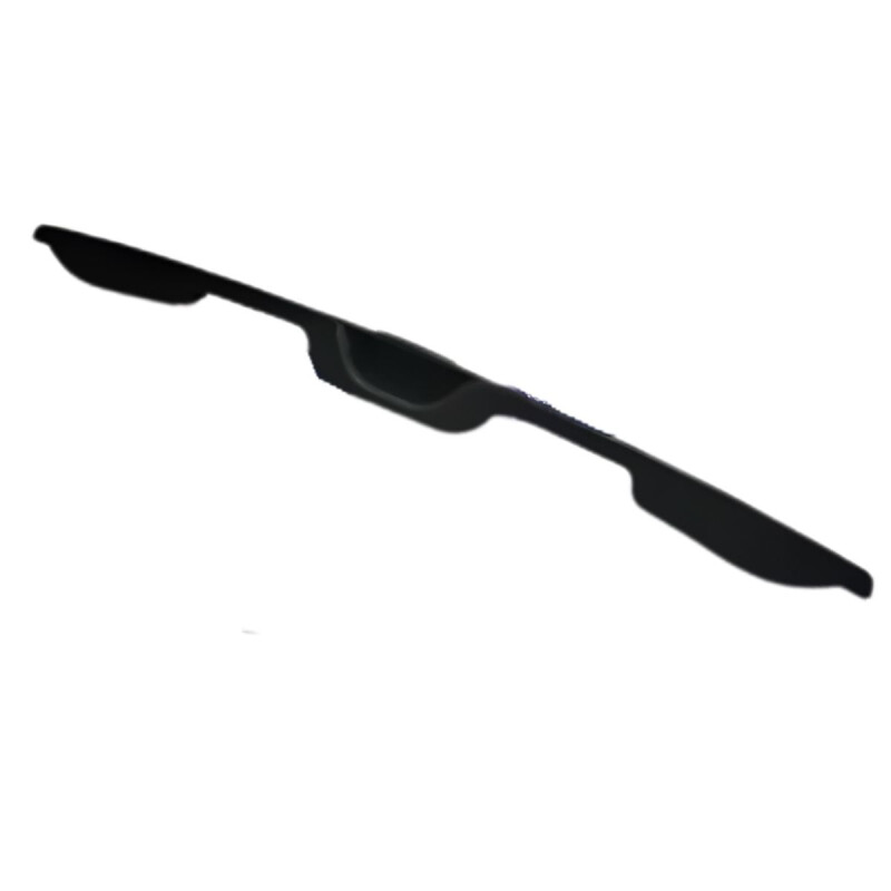 EMBELLECEDOR DE PORTON TRASERO CON EMBLEMA Embellecedor De Porton Trasero Con Emblema