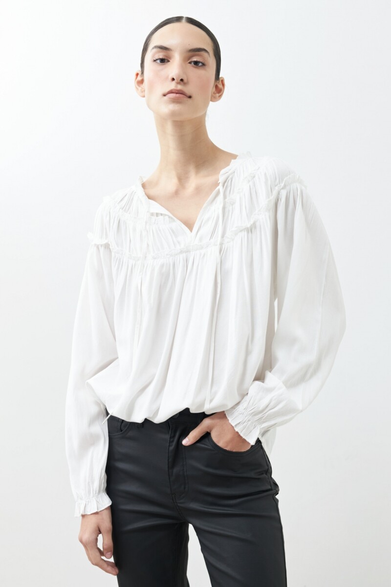 Blusa boho con volados crudo