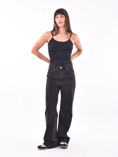 MUSCULOSA BASICA SEAMLESS NEGRO