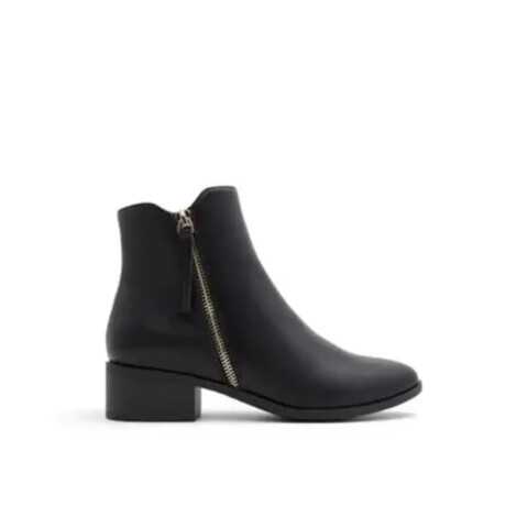 LYDIIA BLACK BLACK