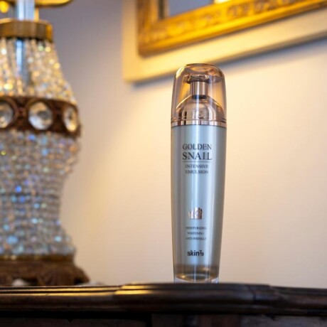 Tónico Hidratante Intensivo Skin79 Golden Intensive Toner (130 ml) - PREVENTA - Disponible 26/3/25 Tónico Hidratante Intensivo Skin79 Golden Intensive Toner (130 ml) - PREVENTA - Disponible 26/3/25