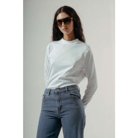 Camiseta Basic White