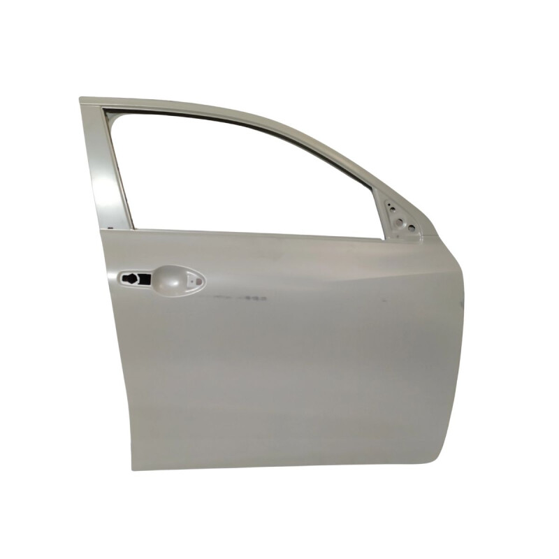 PUERTA DELANTERA DERECHA Puerta Delantera Derecha