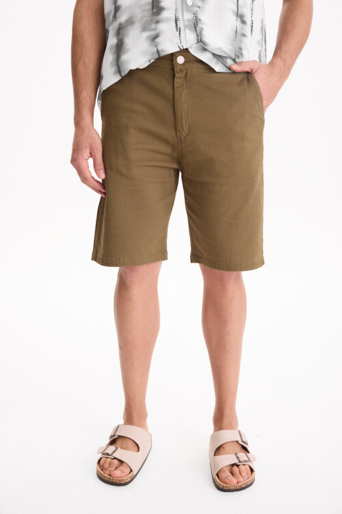Bermuda Echo Verde Militar