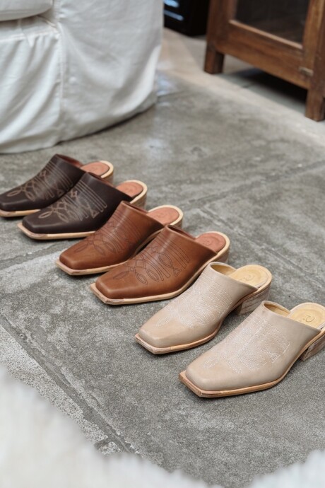 Zuecos Denver Beige Zuecos Denver Beige