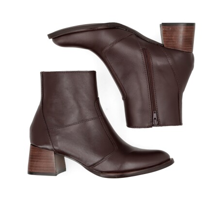 BOTA VENET - CUERO TERRA MARRON