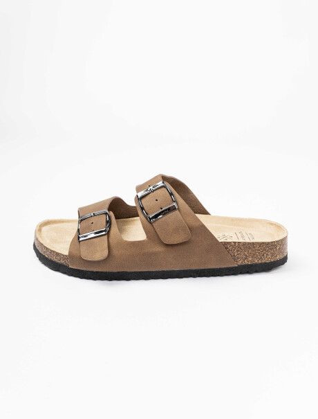 Sandalia tiras marron