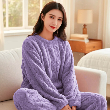 Conjunto Pijama Jogging Peluche Abrigo Buzo Pantalón Violeta