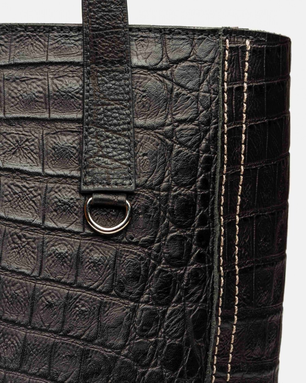 Shopper Vera En Cuero Graneado Croco Bridge Negro