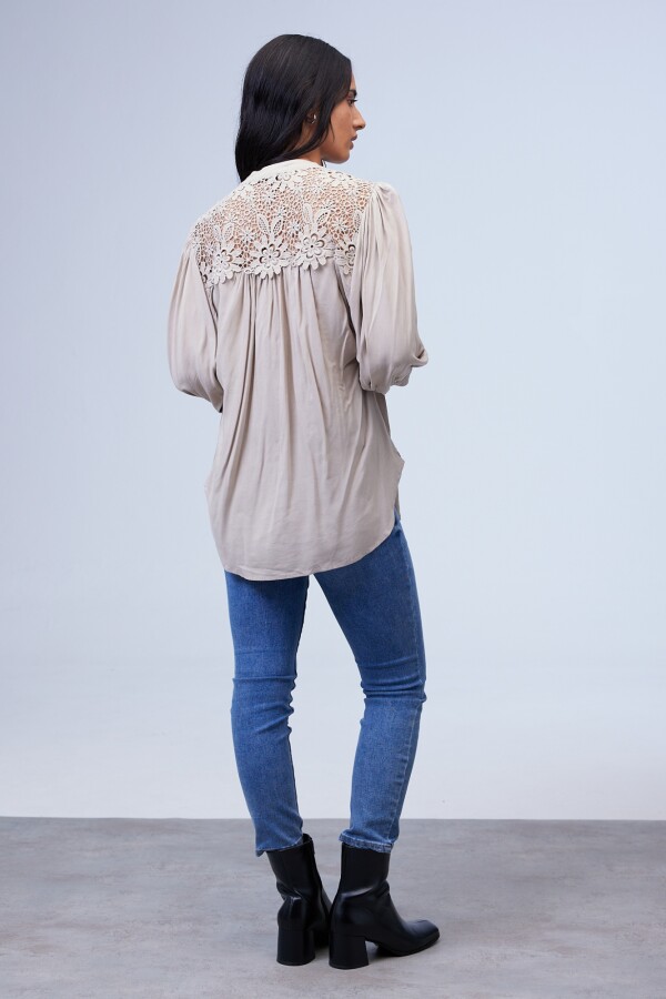 Blusa Crochet KHAKI