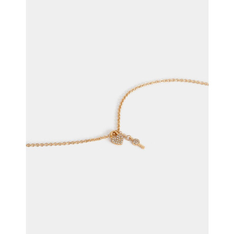 Cadena Corta Con Dije Bañada En Oro Dorado