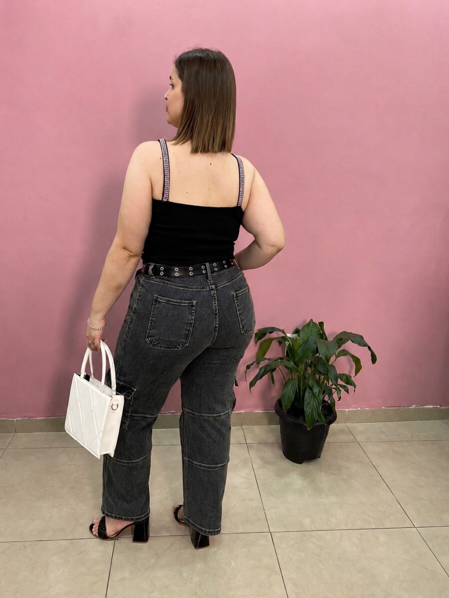 Cargo Ivana Negro