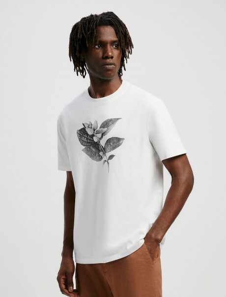 CAMISETA CON ESTAMPA MODELO REGULAR BLANCO