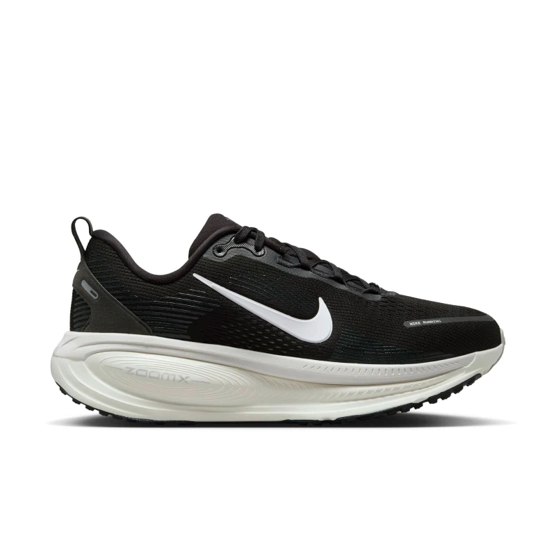 Championes Nike Vomero 18 de Mujer Negro