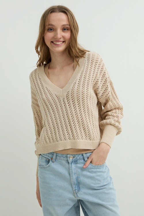 Sweater escote V calado BEIGE