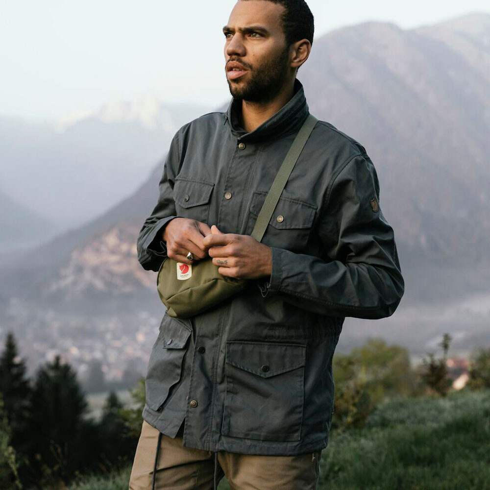Casaca Fjallraven Raven Jacket M Hombre Dusk