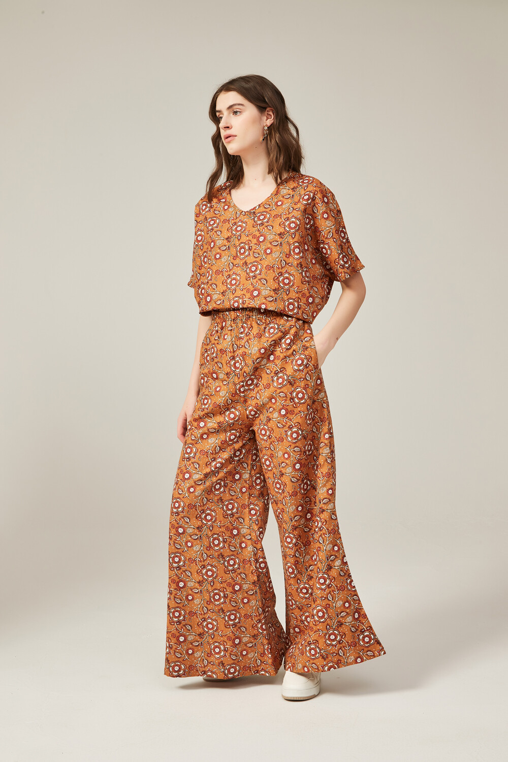 Pantalon Vezos Estampado 4