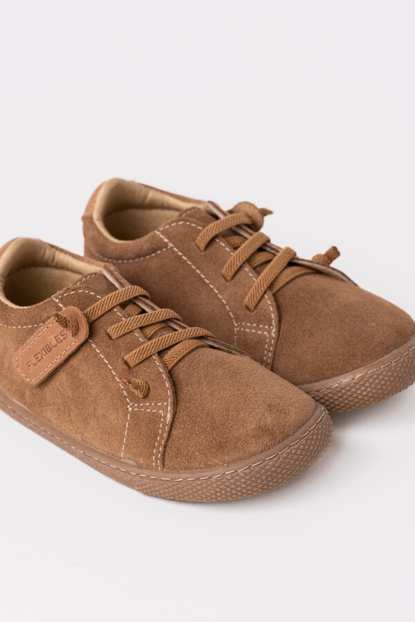 Zapatilla cordón elástico visón Beige