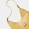 Bolso Signature en cuero graneado Vainilla