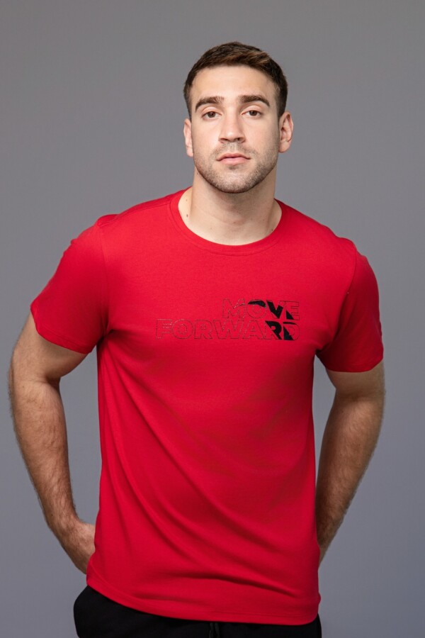 Remera deportiva con Serigrafía. Rojo