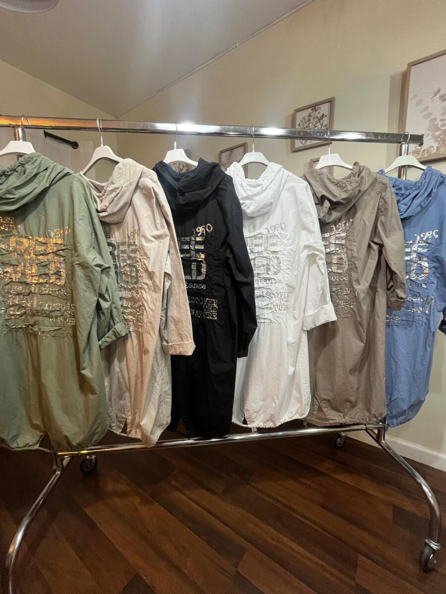 Chaquetas Beige