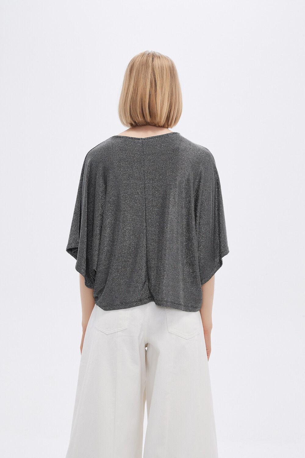 Remera Banjee Gris Oscuro