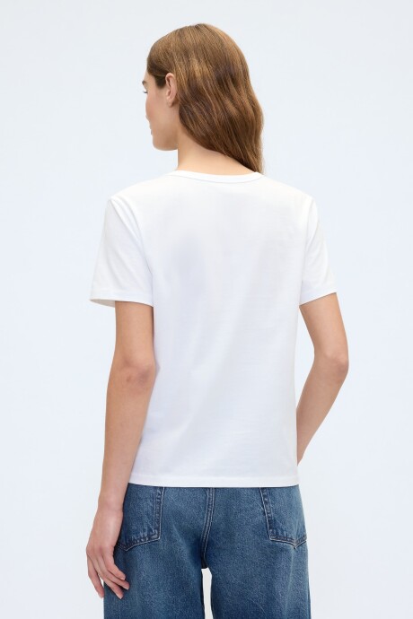 Remera Oso Brannan Mujer New Off White