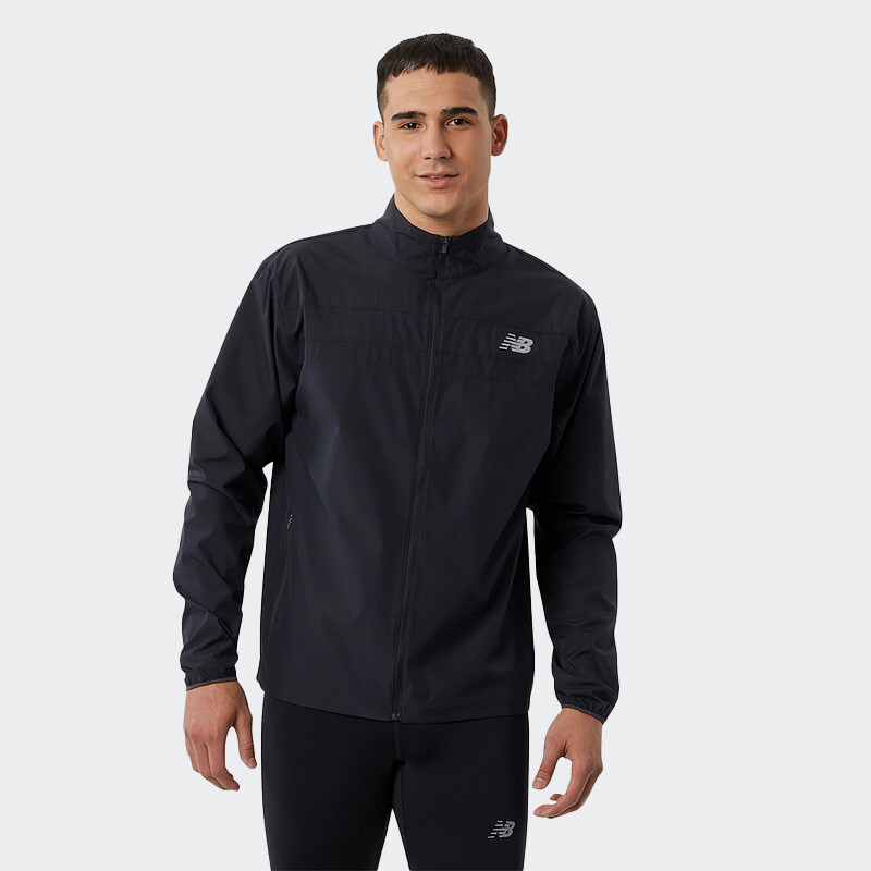 Campera New Balance Accelerate Negro